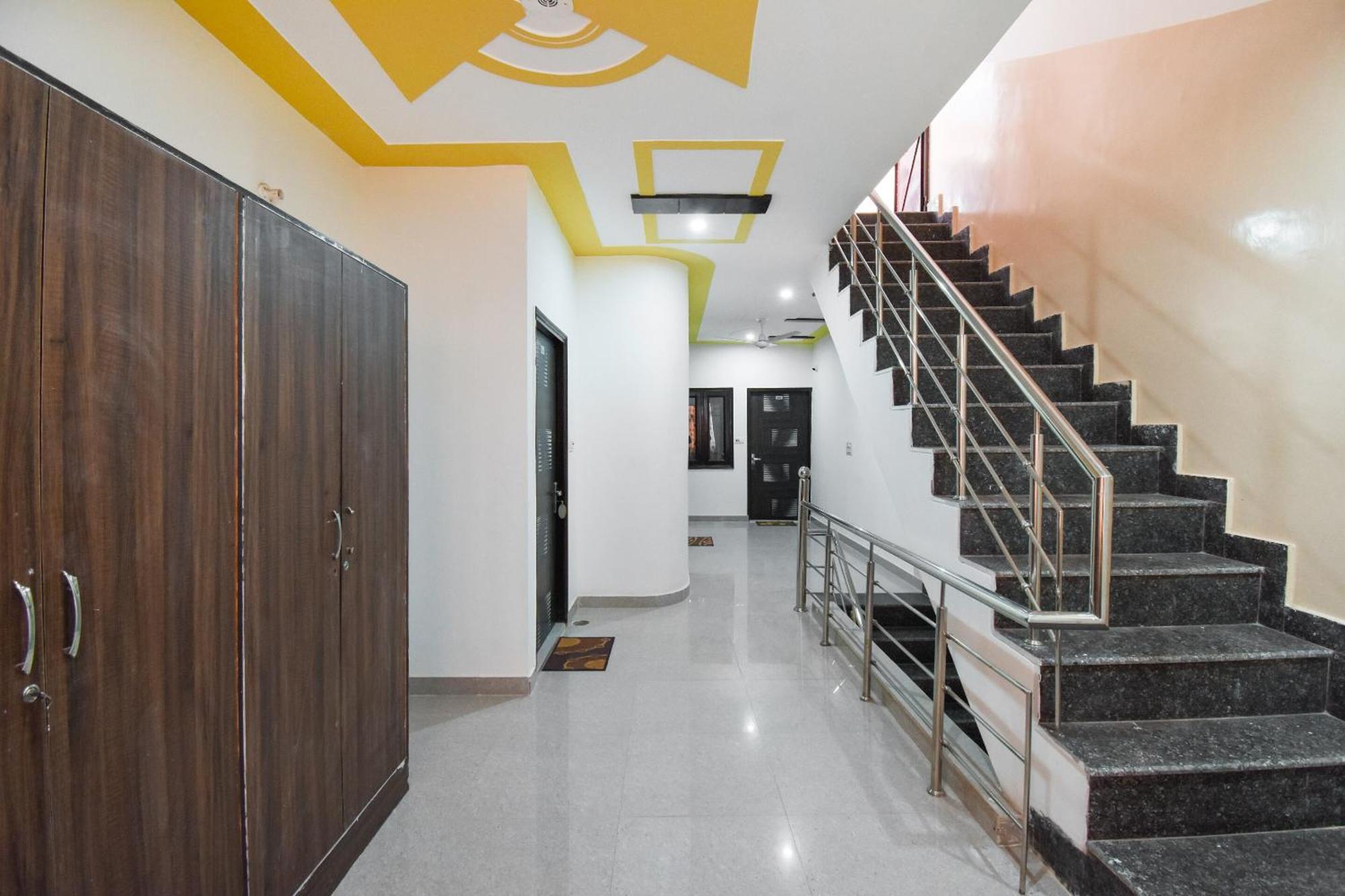 Hotel O Chandigarh Inn ภายนอก รูปภาพ