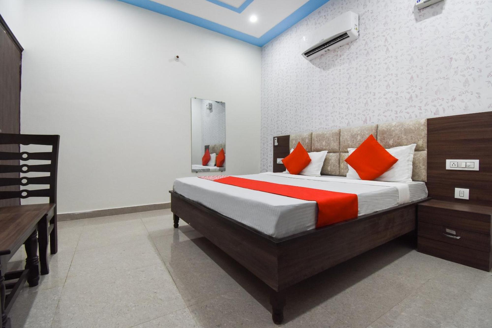 Hotel O Chandigarh Inn ภายนอก รูปภาพ